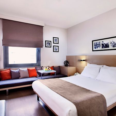 Eresin Hotels Taxim & Premier Истанбул Екстериор снимка